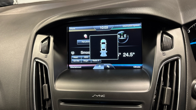 Ford Focus 1.0 EcoBoost 125 Titanium 5dr Petrol Hatchback